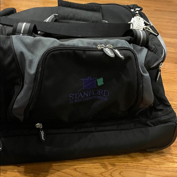 Titleist Black and Gray Expandable Duffel Bag with Wheels - Picture 10 of 16